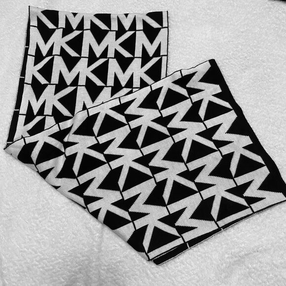 Michael Kors Accessories - Michael Kors Black White Signature Monogramed MK Classic Knit Scarf